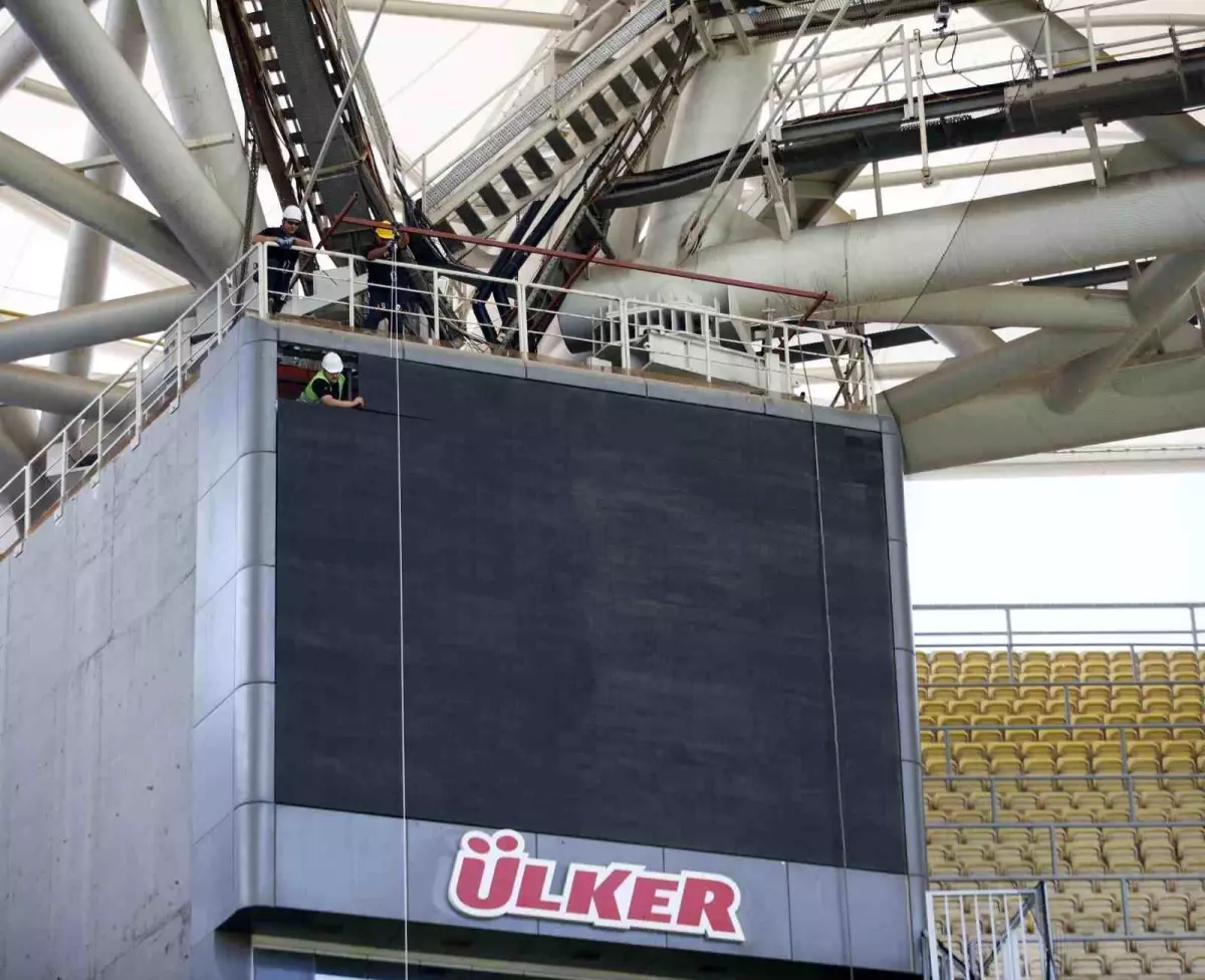 Ülker Stadyumu'na Yeni Scoreboard
