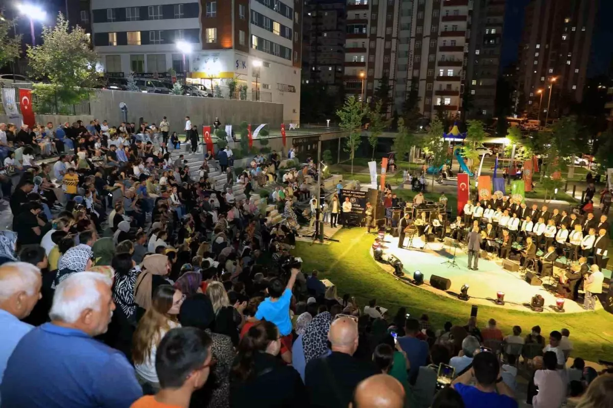 Talas'ta Babalar Günü İçin Anlamlı Konser