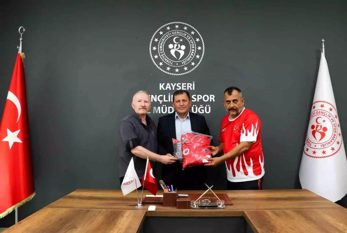 Kayserili Sporcular Antalya'dan Madalyalarla Döndü