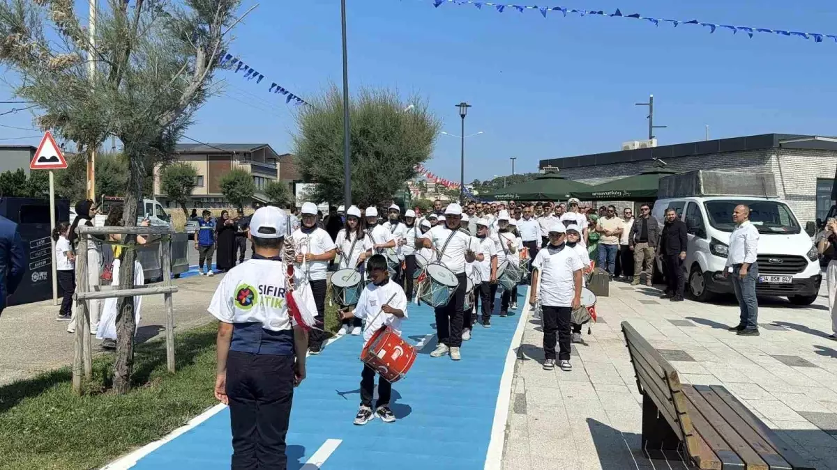 Karaburun Sahili Mavi Bayrak Aldı