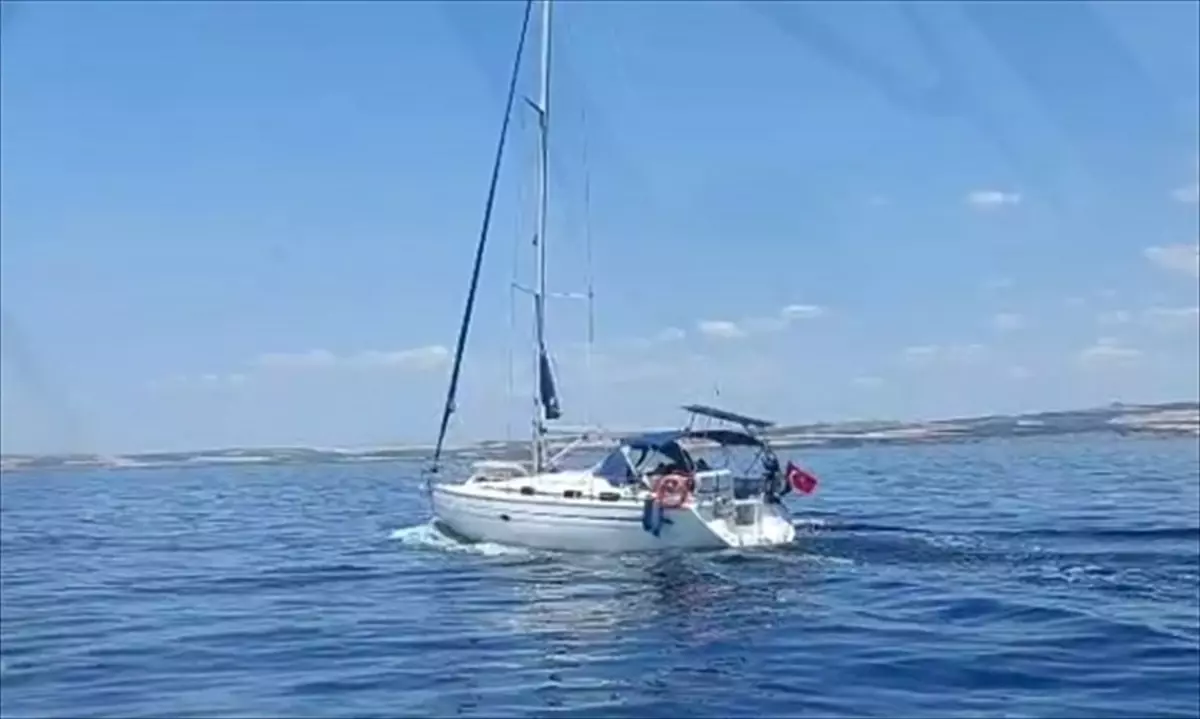Çanakkale'de 51 Düzensiz Göçmen Kurtarıldı