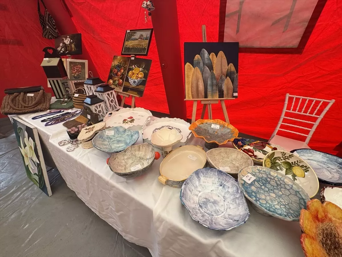 Trabzon'da Danışanların Sanat Sergisi