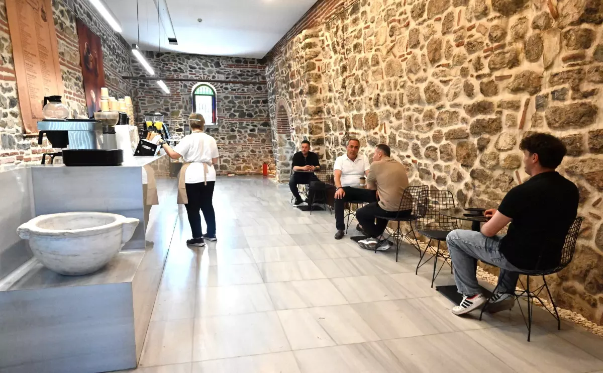 Ortaköy'de Kethüda Kafe Açıldı