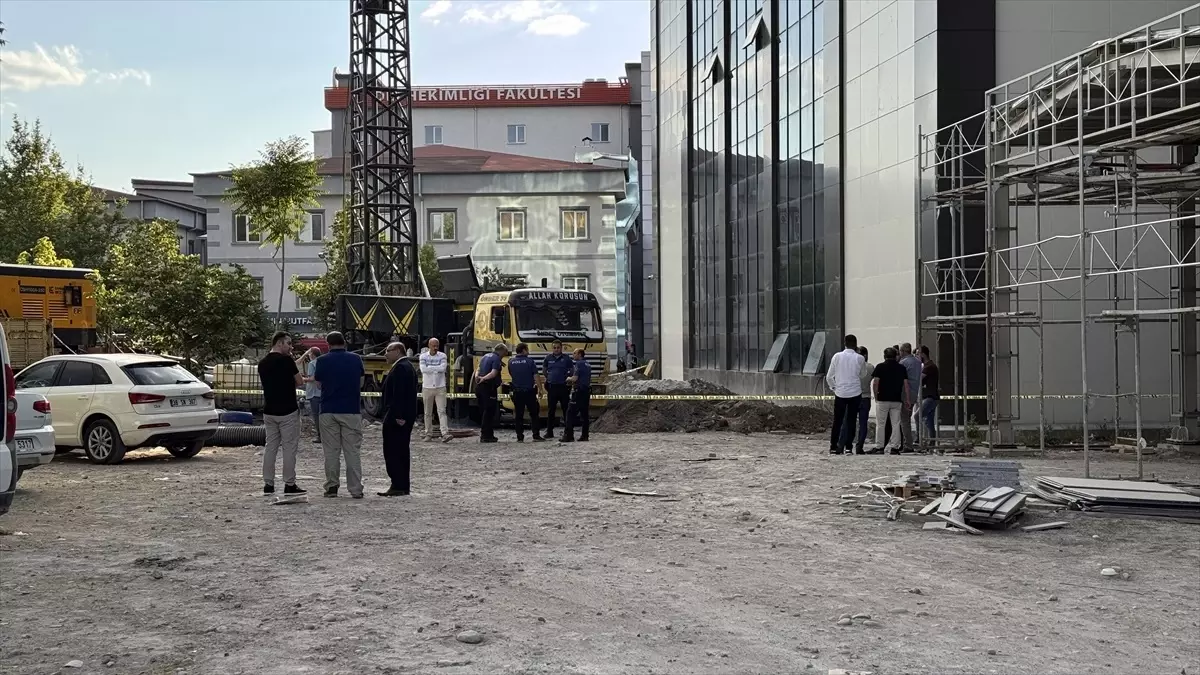 Kayseri'de Sondaj Kuyusuna Düşen İşçi Hayatını Kaybetti