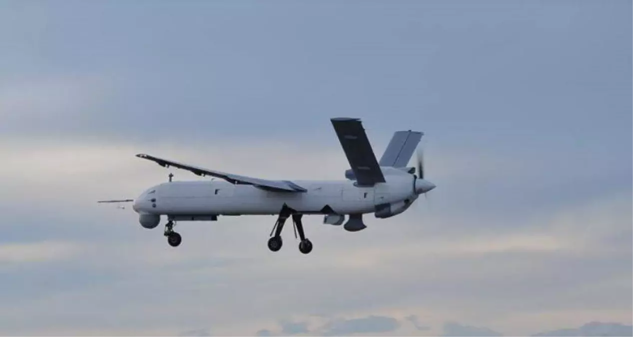 İran'da Kamikaze Dron Taşıyan Kamyonet Ele Geçirildi