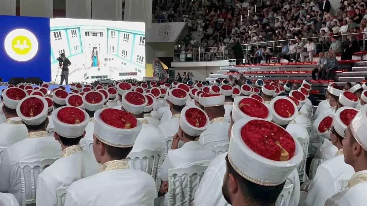 Konya'da Hafızlık İcazet Merasimi