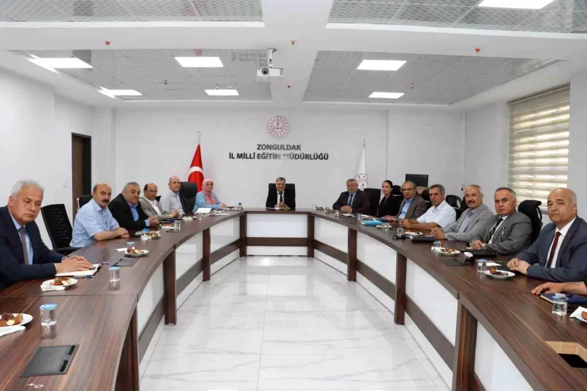 Zonguldak'ta Eğitim Değerlendirme Toplantısı