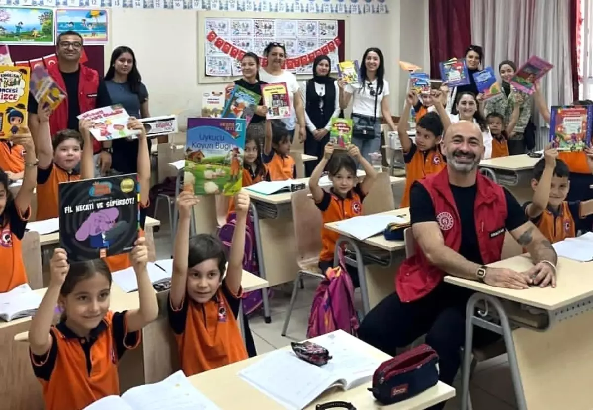 Köşk MYO'dan Kitap Bağışı