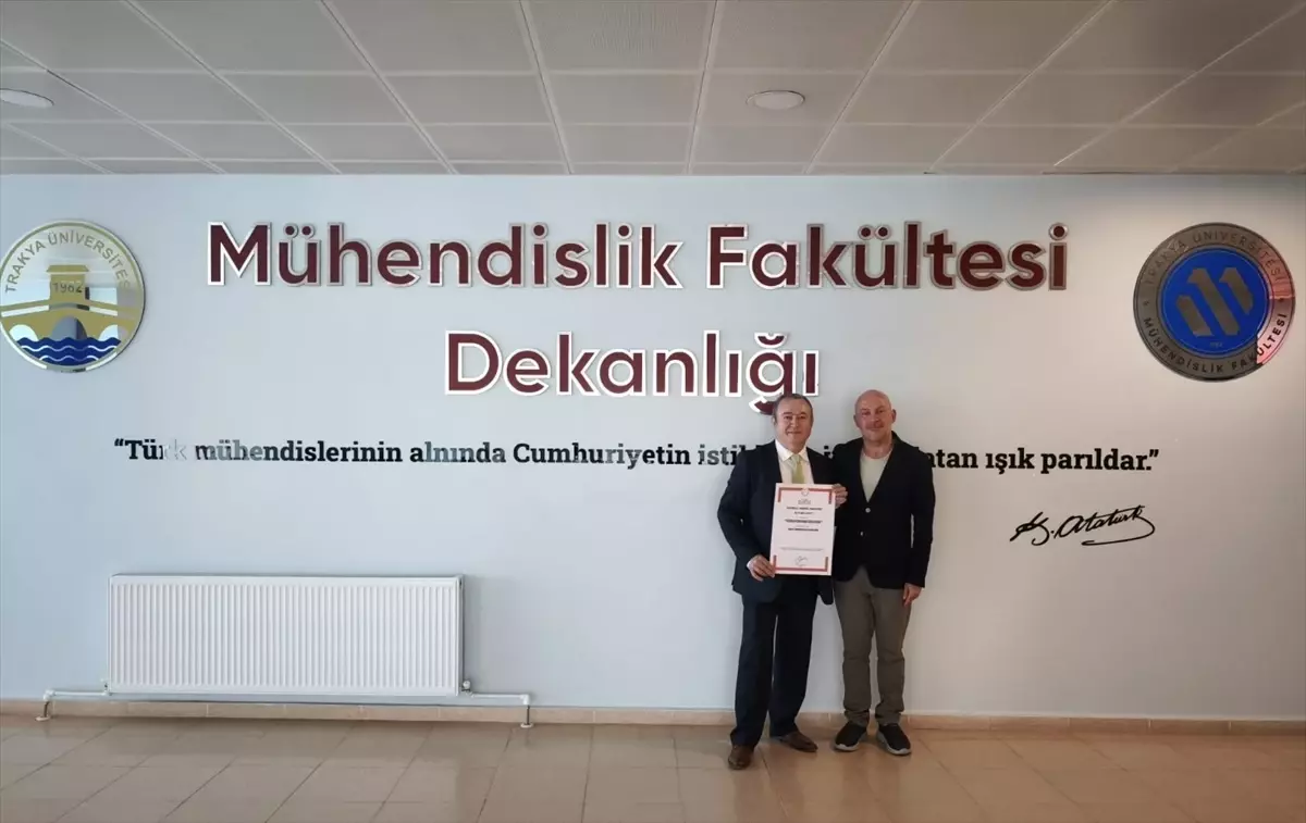 Otonom Güneş Paneli Temizleme Sistemi Tescillendi