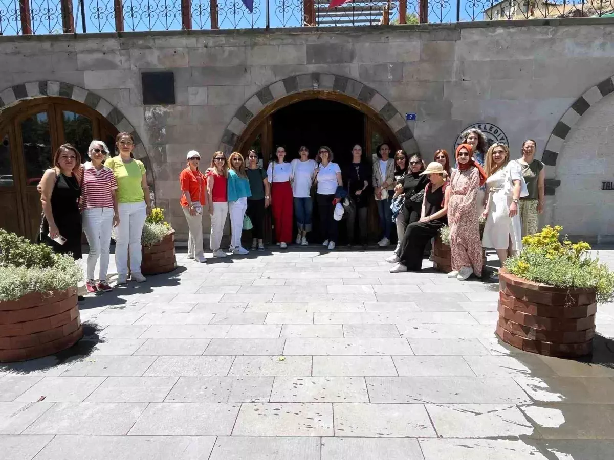 Talas Belediyesi'nden Öğretmenlere Yıl Sonu Kültürel Etkinlik