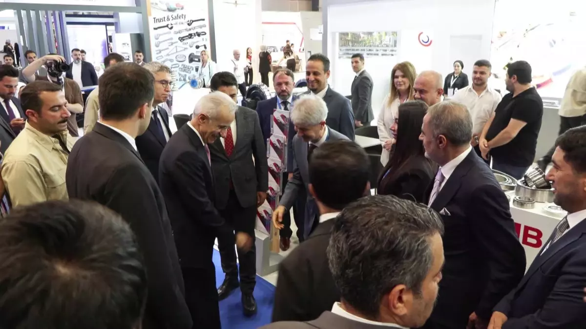 Bakan Uraloğlu: ülkemiz Çin'den Londra'ya uzanan uluslararası Orta Koridor da stratejik konuma sahiptir