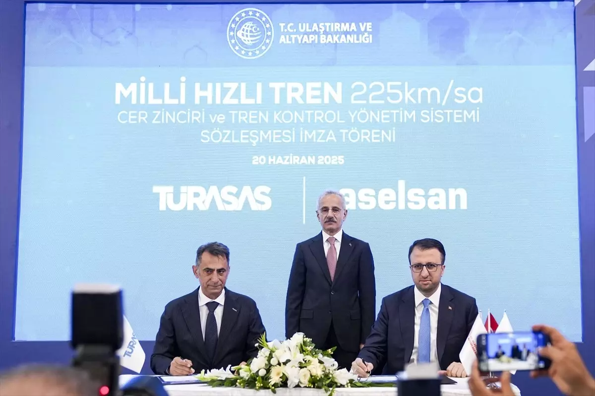 Ulaştırma ve Altyapı Bakanı Uraloğlu, 11. Eurasia Rail Fuarı'nın kapanış töreninde konuştu Açıklaması