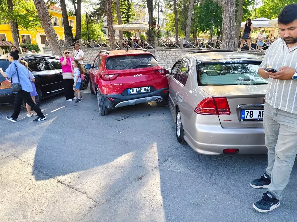 Karabük'te Üç Trafik Kazası: 4 Yaralı