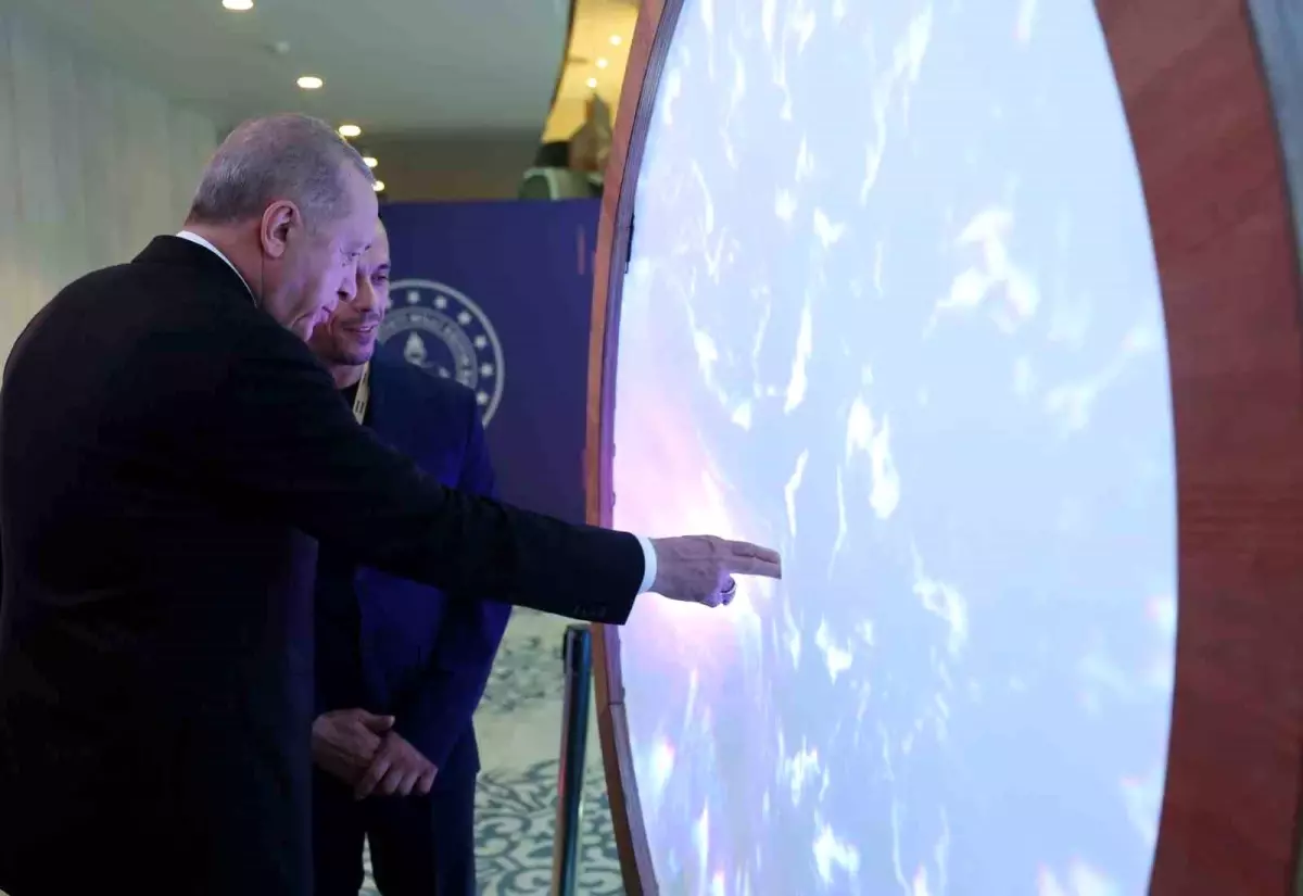 Cumhurbaşkanı Erdoğan: 'Eğitimde teknolojik altyapı sağlama bakımından OECD ülkeleri arasında üst sıralarda yer alıyoruz'