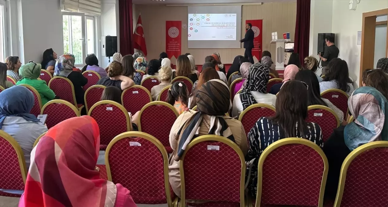 Kadın Girişimcilere Proje Eğitimi Verildi