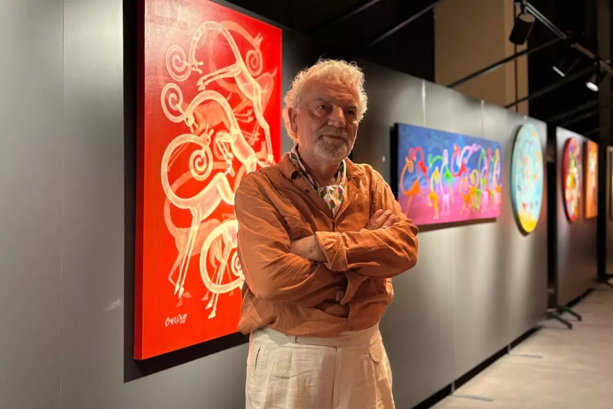 Ressam Ömer Onay'ın 'Bilinç Akışı' sergisi AKM'de ziyarete açıldı