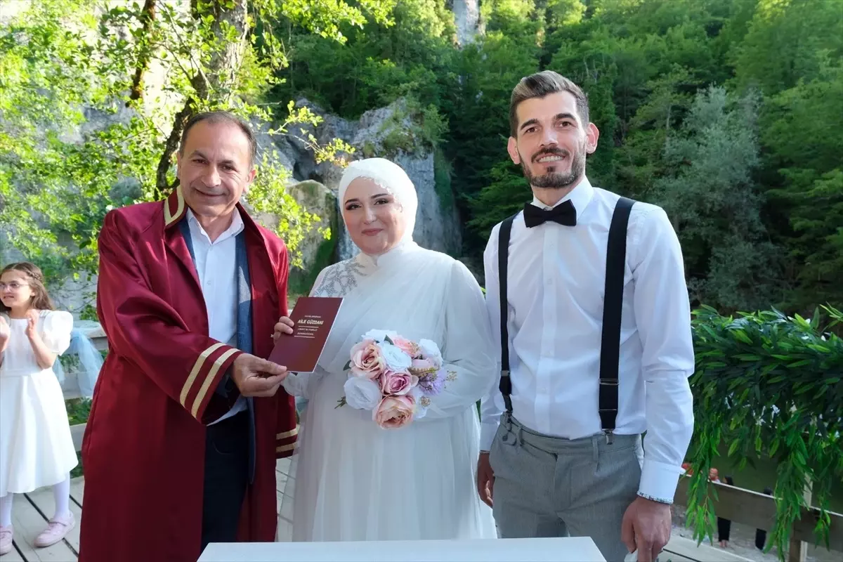 Doğanın Kalbinde Nikah