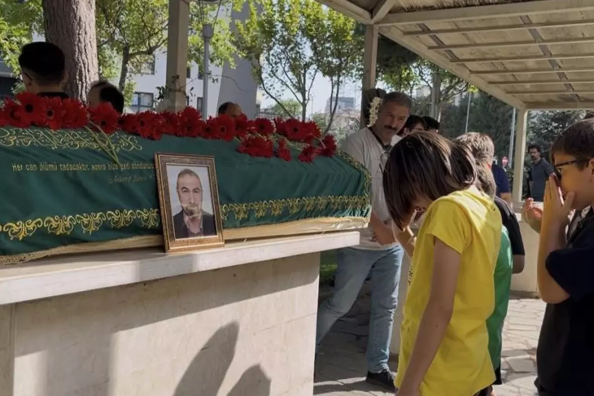Karne gününde fenalaşan öğretmen hayatını kaybetti