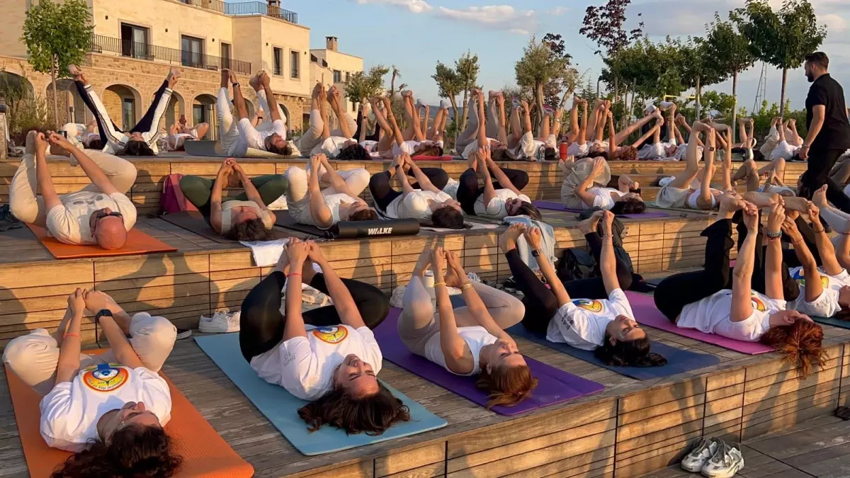 Kapadokya'da Uluslararası Yoga Günü Etkinliği