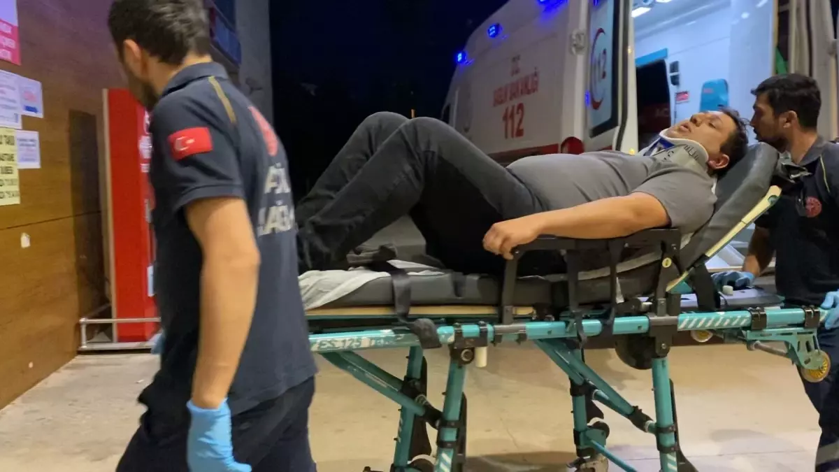 İnegöl'de Trafik Kazası: 2 Yaralı