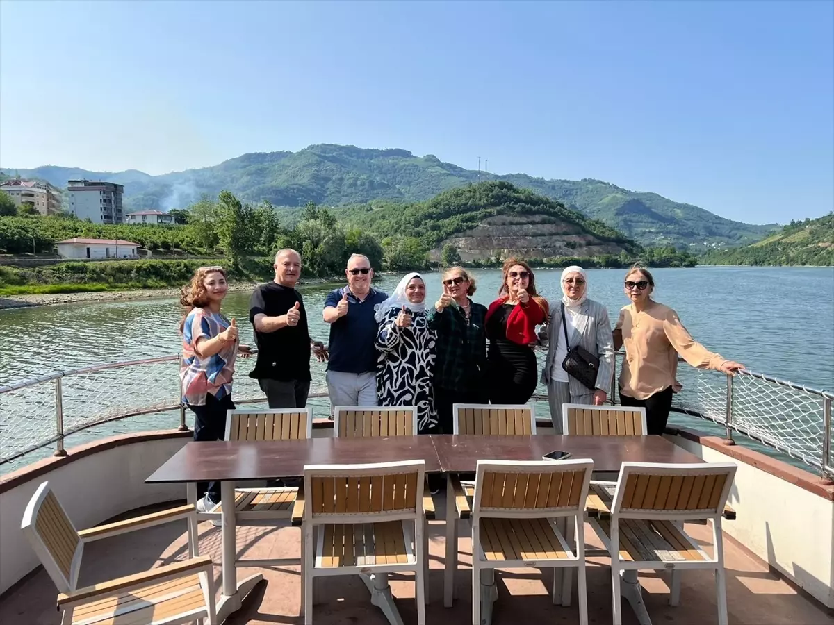 Samsunum Teknesi Yerli ve Yabancı Turistleri Ağırlıyor