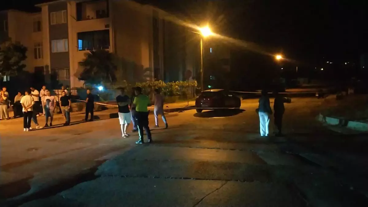 Gölcük'te Motosiklet Kazası: Baba Hayatını Kaybetti, Oğul Yaralı