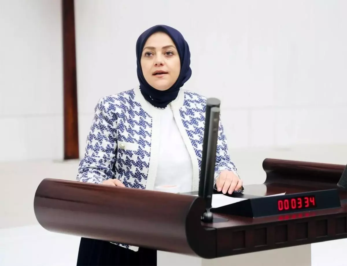 Denizli'de Tesettürlü Kadına Yapılan Saldırı Kınandı