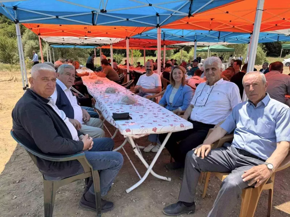 Bilecik'te 50 Yıl Aradan Sonra Yağmur ve Şükür Duası Yapıldı