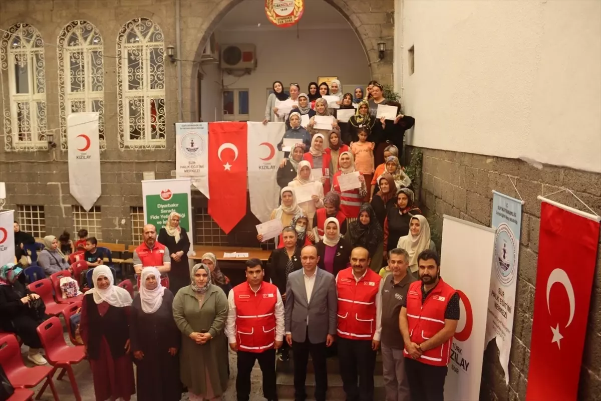 Diyarbakır'da Fide Yetiştiriciliği Kursu Tamamlandı