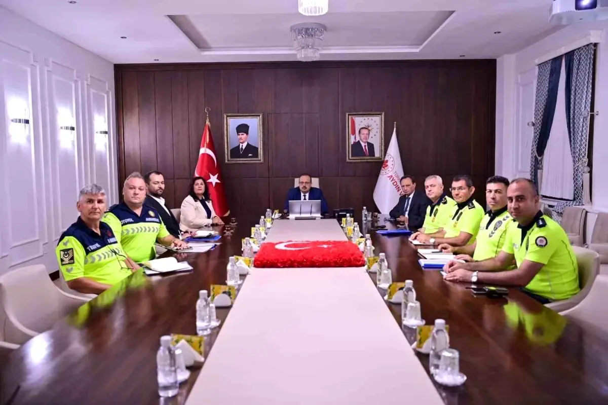 Aydın'da Trafik Güvenliği Değerlendirme Toplantısı Yapıldı