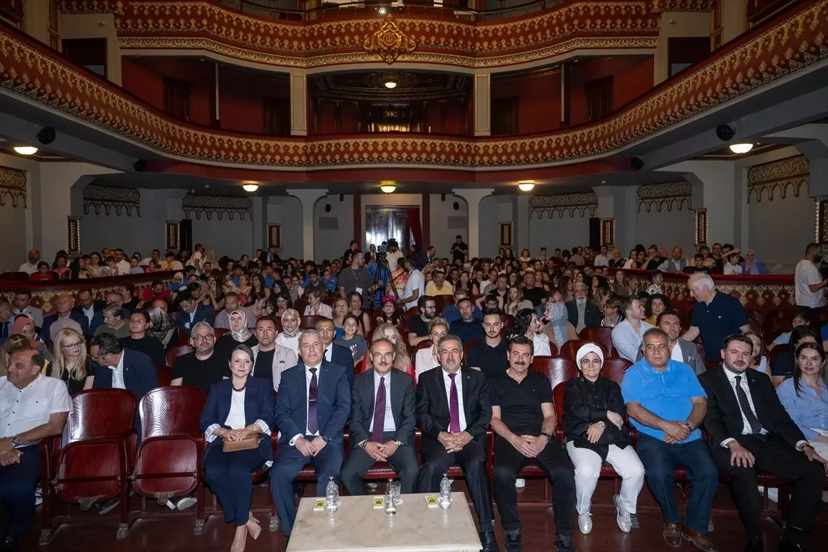 THK 100. Yılında 'Vecihi Hürkuş' Oyunu