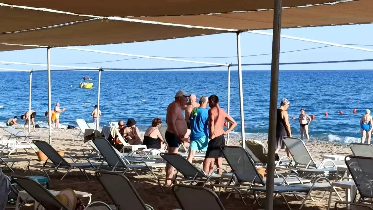 82 Yaşındaki Turist Denizde Boğuldu