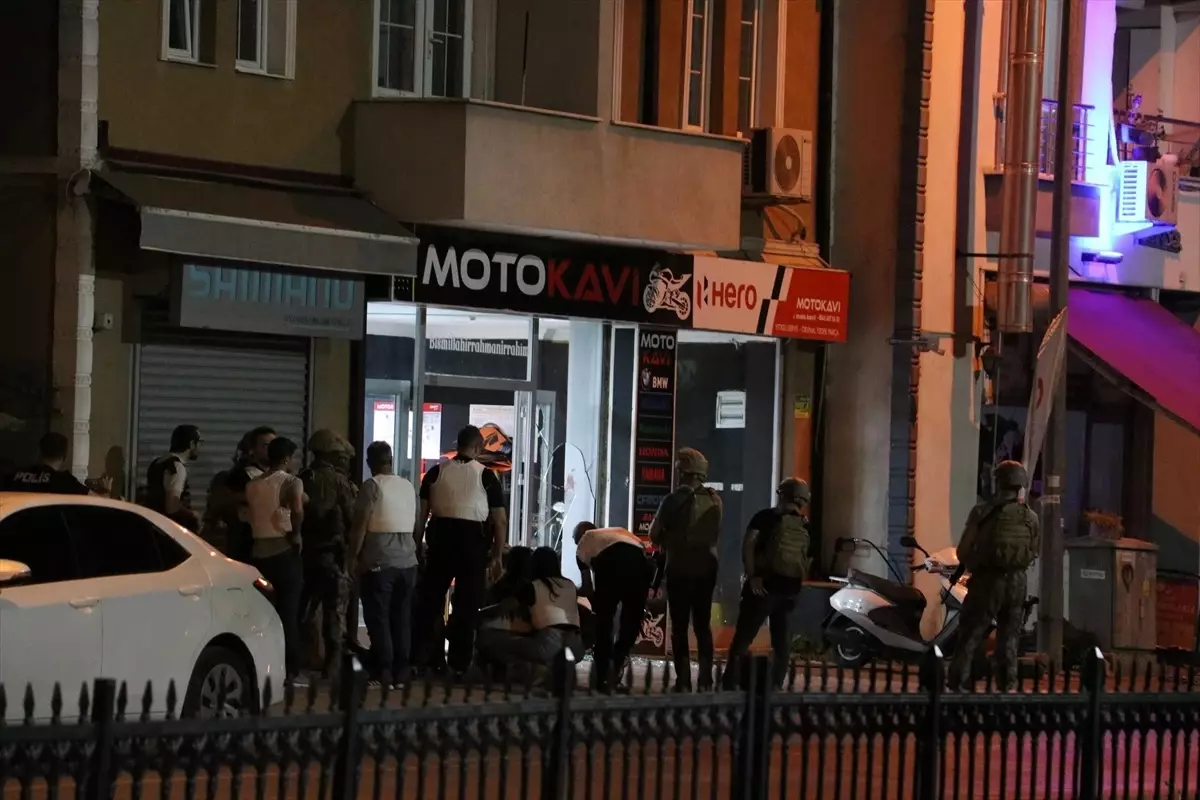 Şüpheli 6 Saat Süren Operasyonda Teslim Oldu