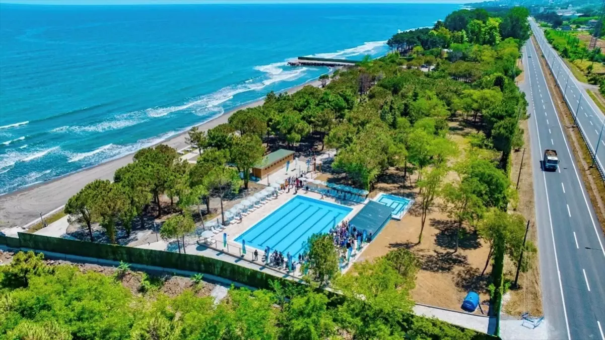 Kadınlara Özel Plaj ve Havuz Hizmete Açıldı