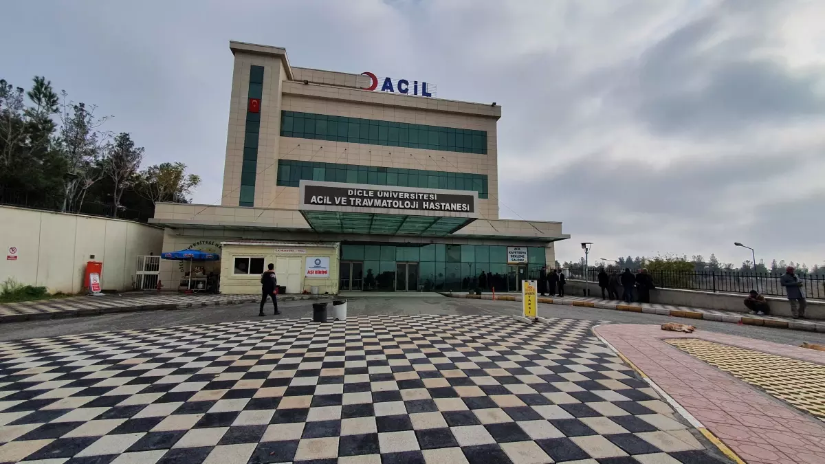 9 aylık hamile olan 17 yaşındaki genç kız evinde ölü bulundu