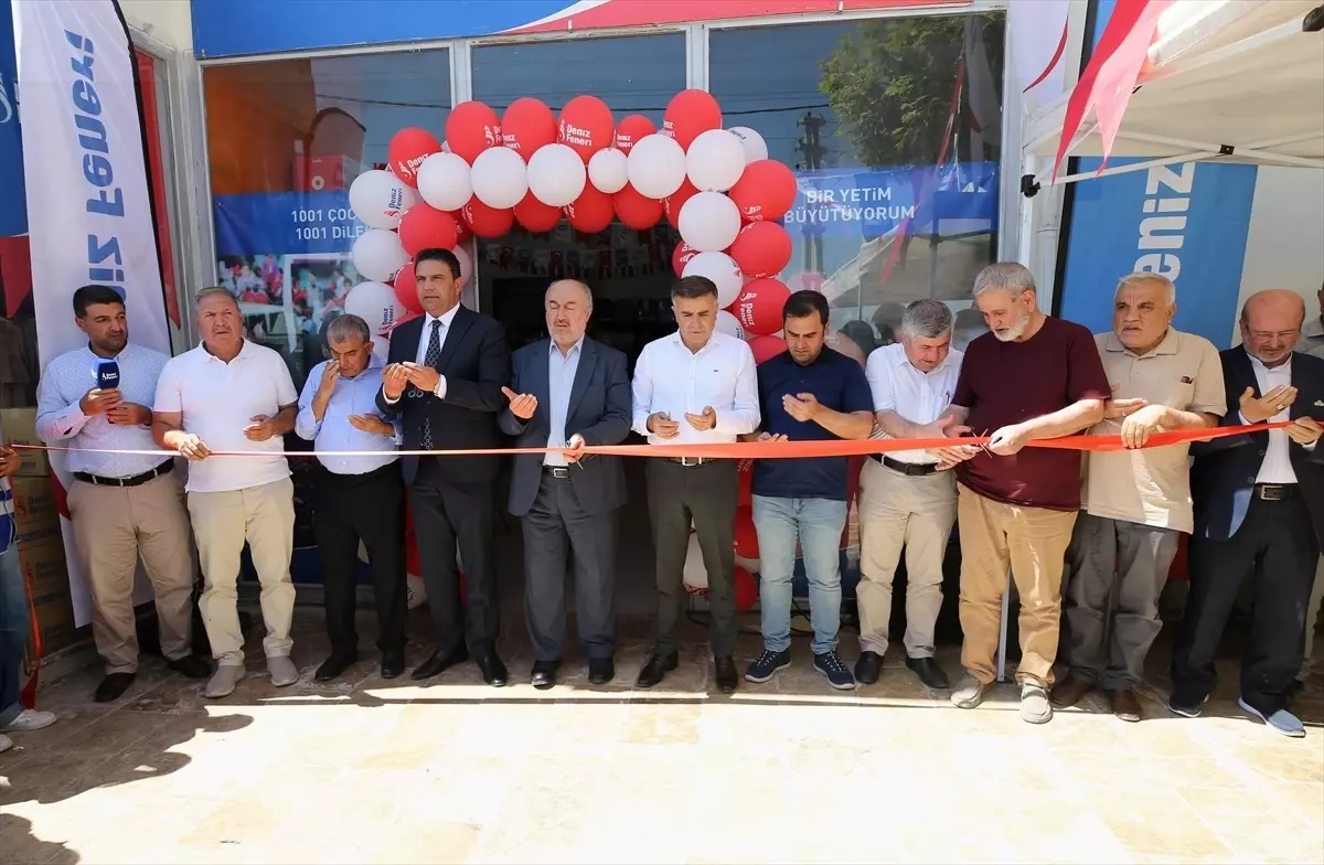 Şanlıurfa'da Geçici Giyim Mağazası Açıldı