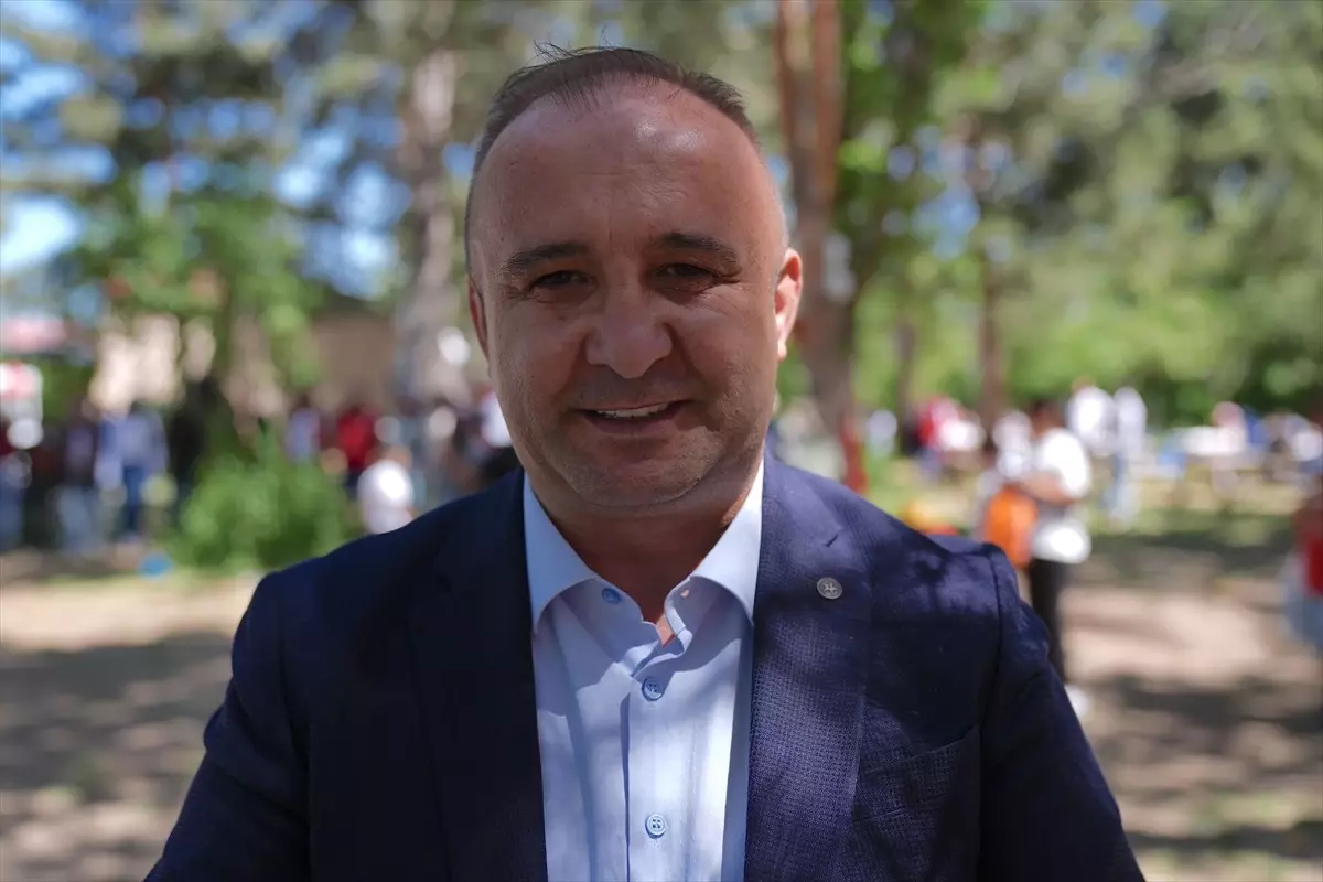 Erzurum'da Yetim Çocuklar Piknikte Eğlendi