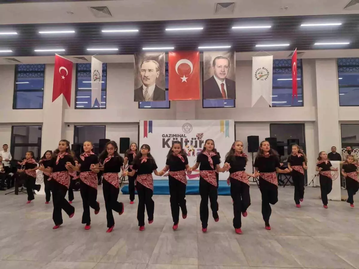 Bilecik'te Sanat Gecesi Coşkusu