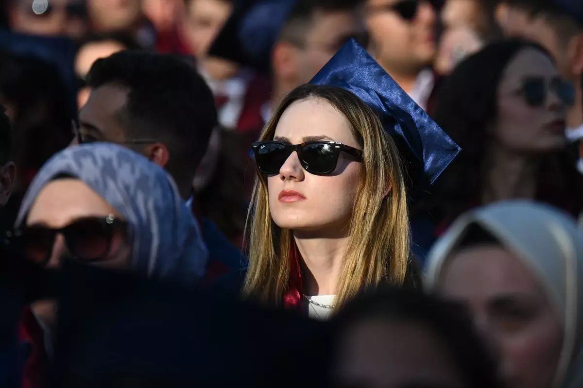 SBÜ 2024-2025 Mezuniyet Töreni Gerçekleşti