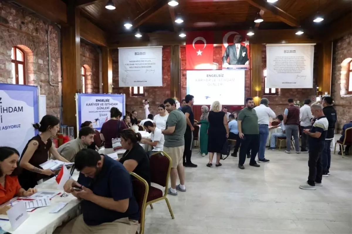 Silivri'de Engelsiz Kariyer ve İstihdam Günleri Düzenlendi