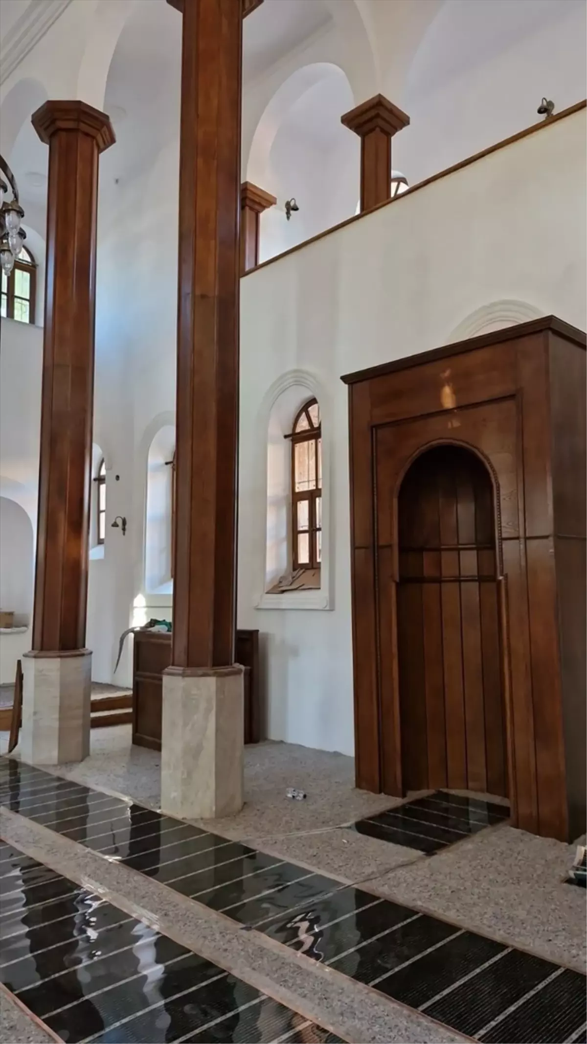 Özlüce Camisi Yeniden İbadete Açılıyor