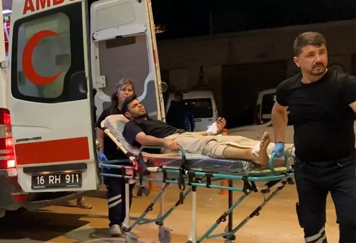 İnegöl'de Motosiklet Kazası: 4 Yaralı