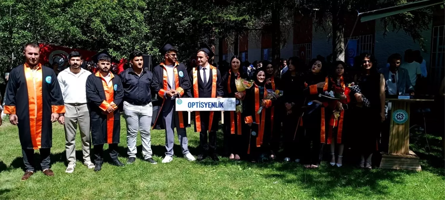 Kafkas Üniversitesi Mezuniyet Töreni