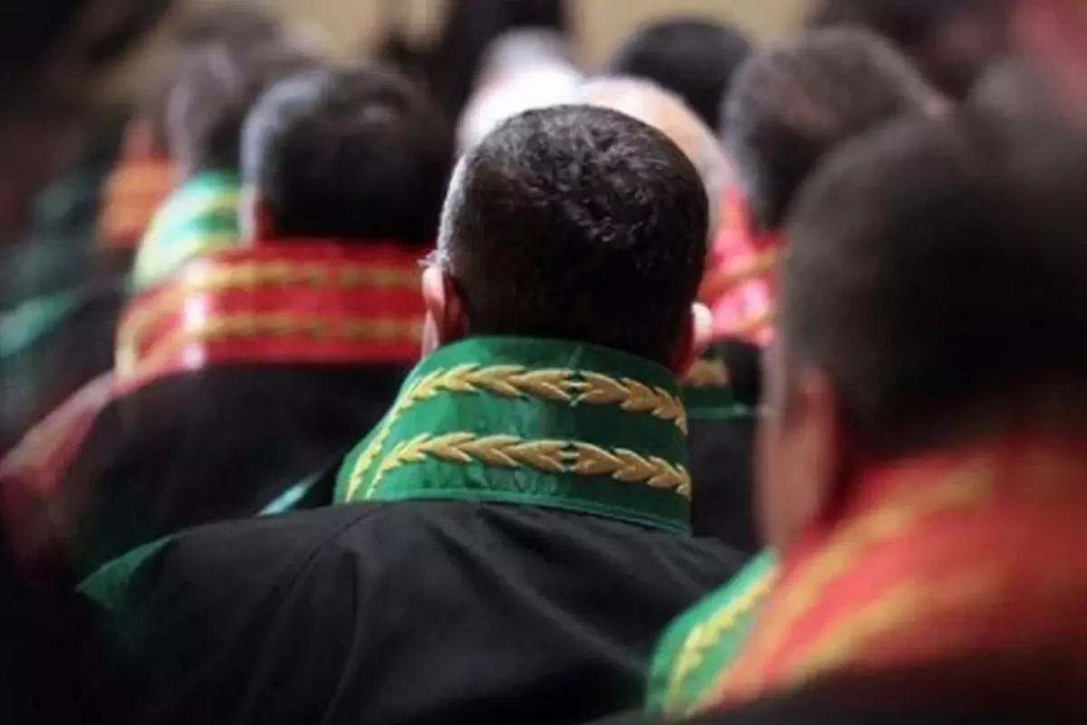 HSK, 4 binin üzerinde hakim ve savcının yerini değiştirdi