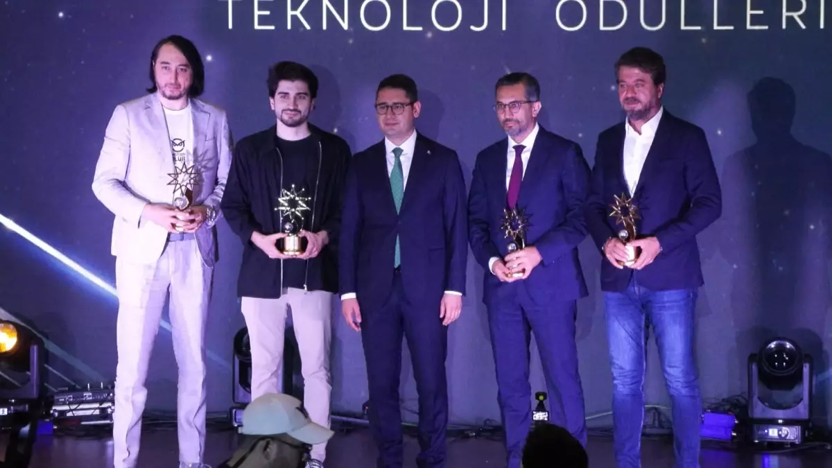 Yıldızlararası Ödüller Sahiplerini Buldu