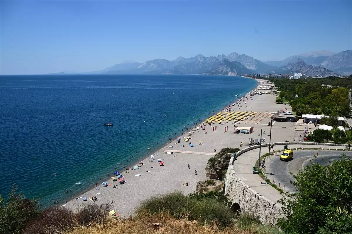 Antalya'da Nem ve Sıcaklıkta Artış