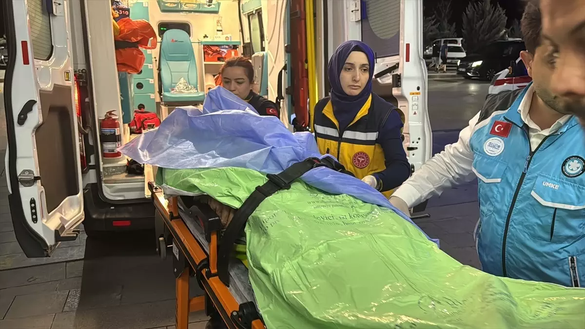 Zirve Tırmanışı Sırasında Yaralanan Sılay Kurtarıldı
