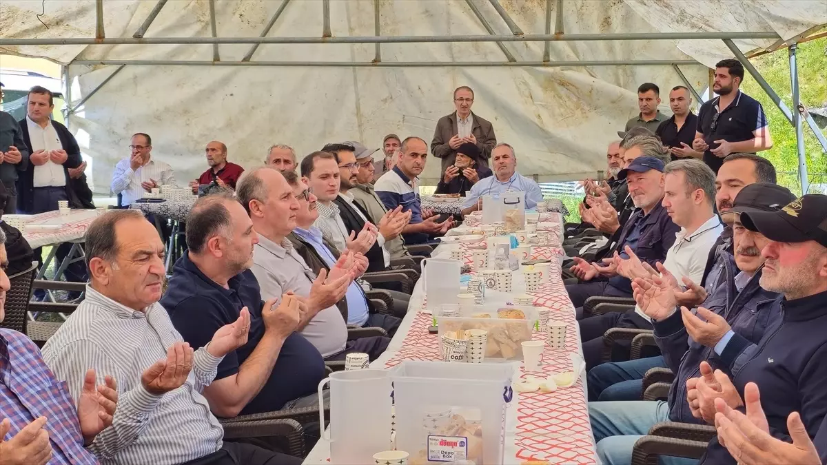 Yusufeli'nde Afet Kurbanı Kesildi