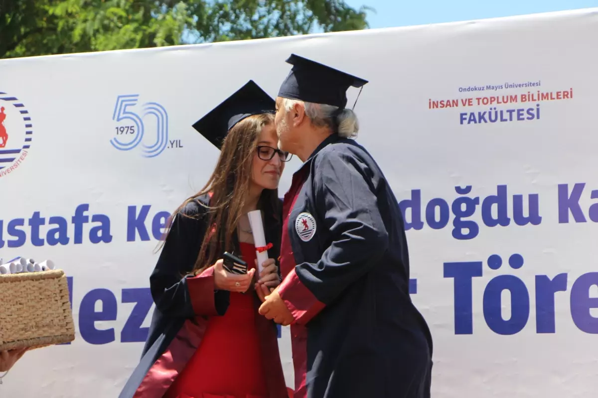 Selin Soytürk'ün Mezuniyet Heyecanı