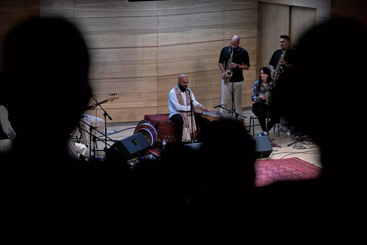 Abdullah Kaymak'tan Afro-Arap İlahileri